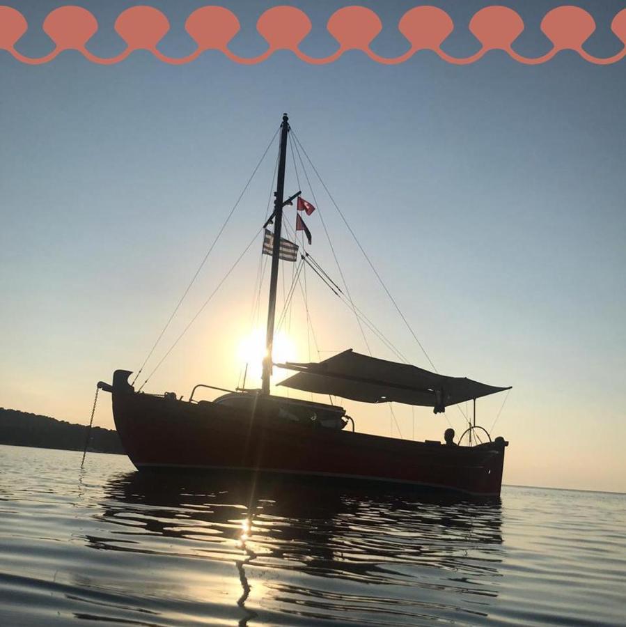 Yayaki Spetses Otel Dış mekan fotoğraf